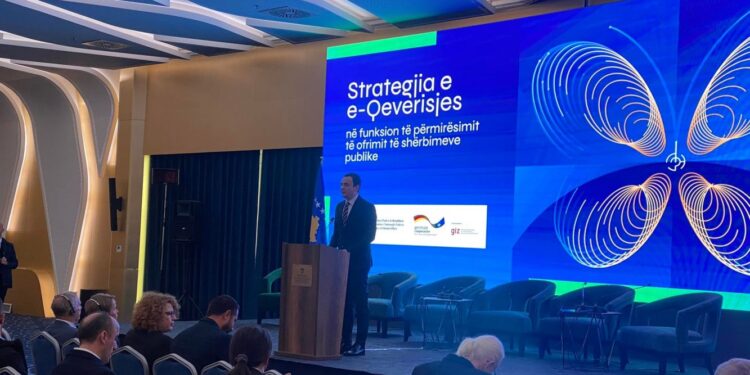 Kurti e krahason Kosovën me Zvicrën e Luksemburgun sa i përket transformimit digjital