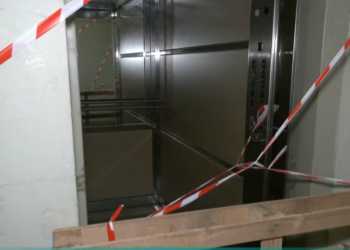 Bie ashensori, tre të lënduar