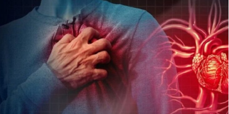 Dy simptomat që paralajmërojnë sulmin në zemër