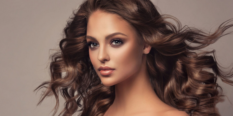 Gjashtë ushqime për flokë të shëndetshëm