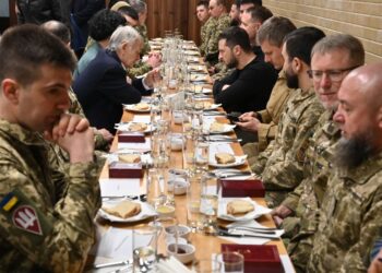 Zelensky shtron iftar për ushtarët myslimanë: Tani e tutje kjo do të jetë tradicionale gjatë Ramazanit