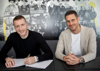 Zyrtare, Marco Reus vazhdon kontratën me Dortmundin