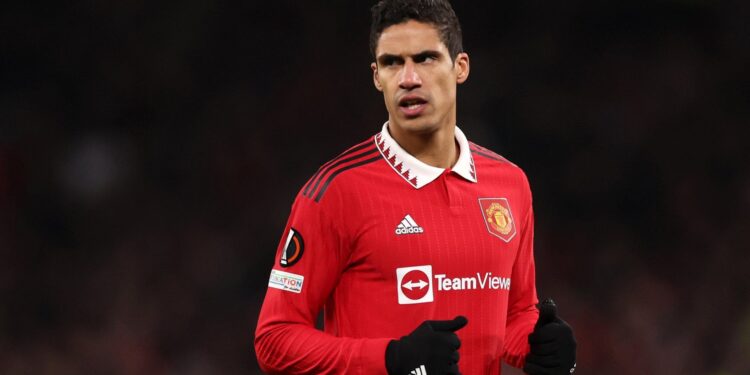 Pas Lisandro Martinezit edhe Varane humb sezonin