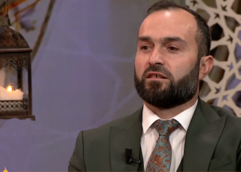 Hoxha: Në ditën e Fitër Bajramit festojmë sepse kemi kaluar Ramazanin me adhurim ndaj Zotit