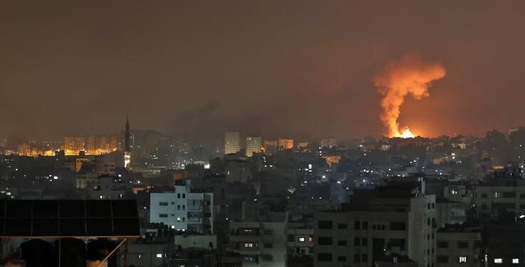 Izraeli godet Libanin dhe Gazën pas sulmeve me raketa