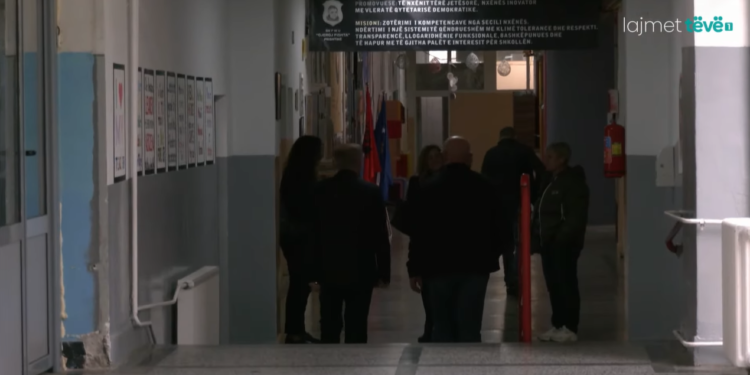 Rreth 400 mësimdhënës me probleme shëndetësore