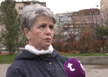 Mësimdhënësit e pensionuar, pa tri paga përcjellëse