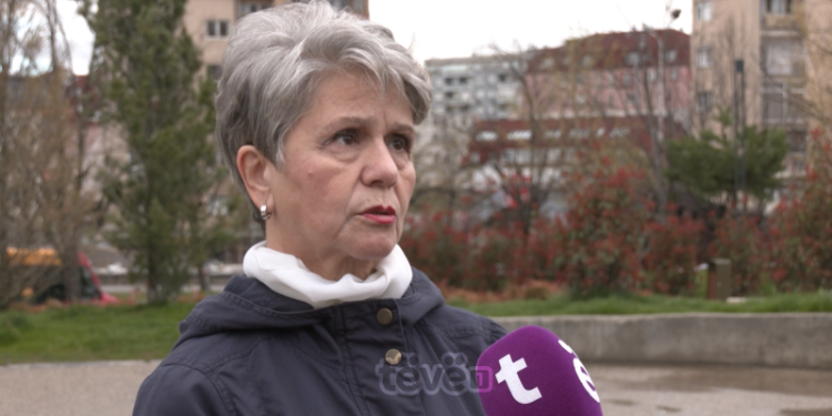 Mësimdhënësit e pensionuar, pa tri paga përcjellëse