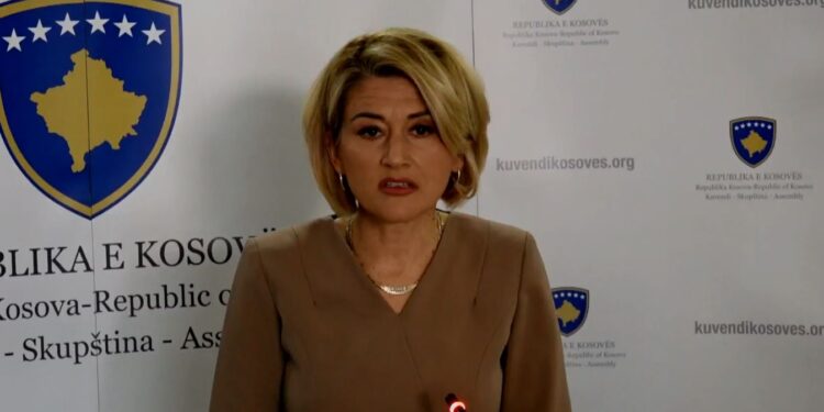 Kusari-Lila: I papranueshëm abstenimi i vazhdueshëm i opozitës