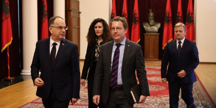 Begaj: Normalizimi i marrëdhënieve me Serbinë të qendërzohet drejt anëtarësimit të Kosovës në NATO