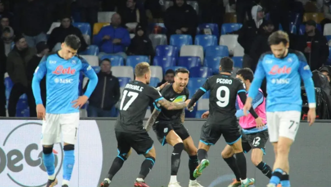 Shtyhet festa e Napolit, ngecin me Salernitanan