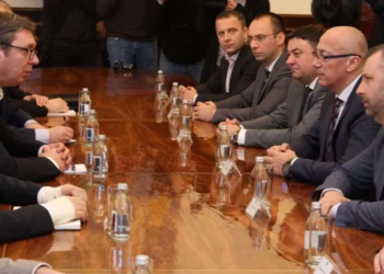 Përfundon takimi në mes presidenti serb,  Vuçiq dhe Listës Serbe