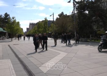 Qytetarët thonë se po kanë vështirësi në pagesën e kredive për shkak të krizës ekonomike