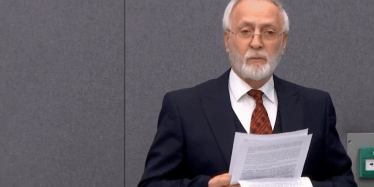 Krasniqi: Absurde të akuzohem për persekutimin e anëtarëve të LDK, vet isha anëtar