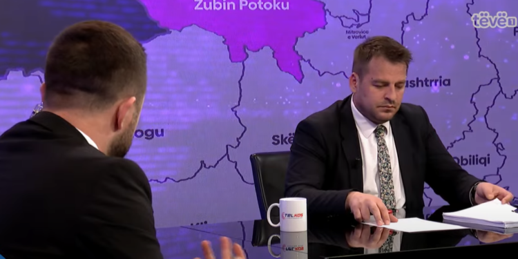 Tërheqja e Jabllanoviq nga gara zgjedhore, Muja thotë se djegiet e veturave kanë qenë sinjal për të