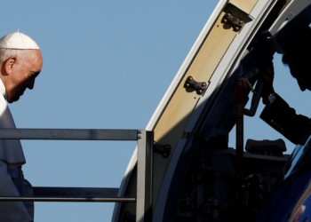 Papa nis vizitën treditore në Hungari