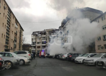 Incident zjarri në hyrje të një banese në “Ulpianë”