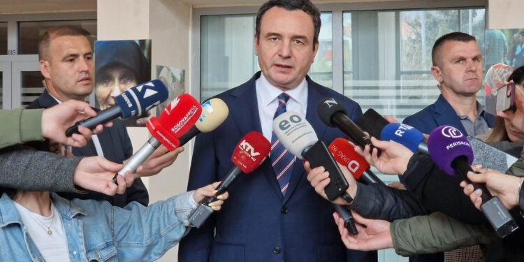 Kurti: Isha i gatshëm ta shkruaj vet draft-statutin për Asociacionin, por u refuzua