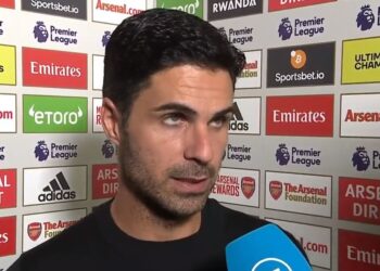 Po bën super sezon me Arsenal