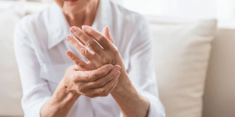 Si të parandaloni artritin me kalimin e moshës?