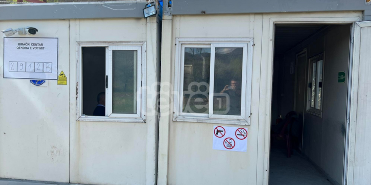 Në qendrën e votimit në Bajskë të Zveçanit asnjë votues deri tani