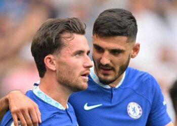 I rëndësishëm te Chelsea, klubi gati të rinovojë me mbrojtësin