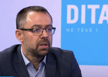 Djali i vëllait të Jakup Krasniqit tregon përjetimet e familjarëve gjatë gjykimit të tij