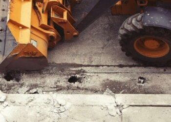 Digjet një ekskavator në Zveçan