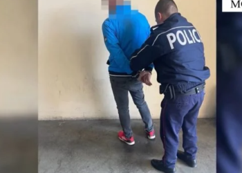 Arrestohet në Morinë një kosovar, tentoi të kalonte kufirin me armë dhe municion në makinë