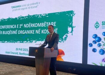 Peci premton 100 euro shtesë në hektar për bujqësinë organike