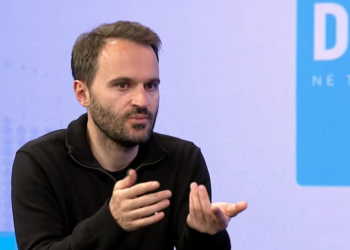 Krasniqi: Qeveria të jap dorëheqje, ka premtuar që s’do ta pranojë Asociacionin