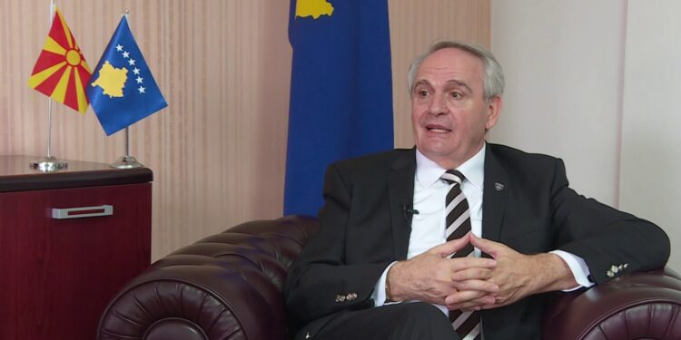 Dedaj ironizon me Gërvallën pas vendimit për heqje të vizave për Arabinë Saudite