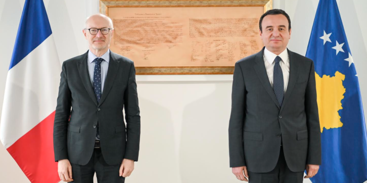 Kurti takon Guérot, flasin për dialog