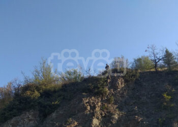 KFOR-i patrullon afër qendrave të votimit në Zveçan dhe Leposaviq