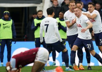 Tottenham nis punën për skuadrën e re