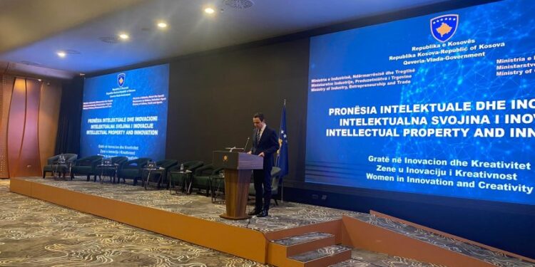 Kurti: Gratë e kanë dëshmuar se janë protagoniste si ndërmarrëse e si punëtore