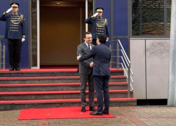 Nis takimi mes Kurtit dhe Abazoviqit