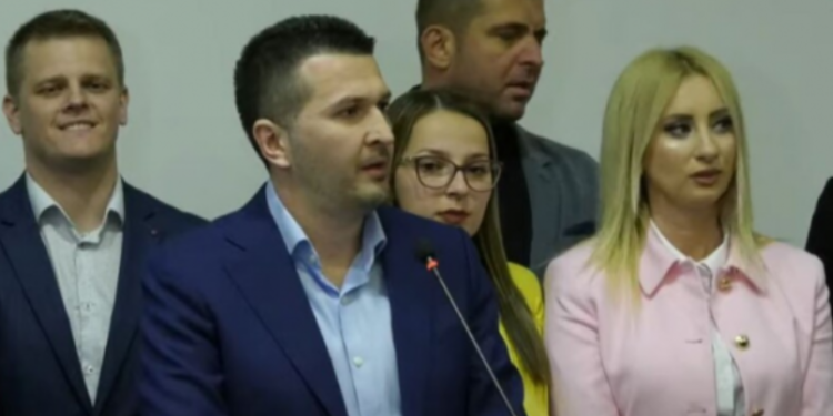 Lëvizja e Milatoviq e shpall fitoren: Ia dolëm, i kemi rreth 62 përqind të votave