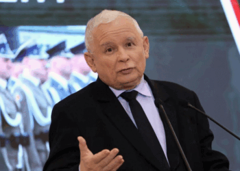 Polonia ndalon importet e grurit ukrainas për të mbrojtur bujqit lokalë