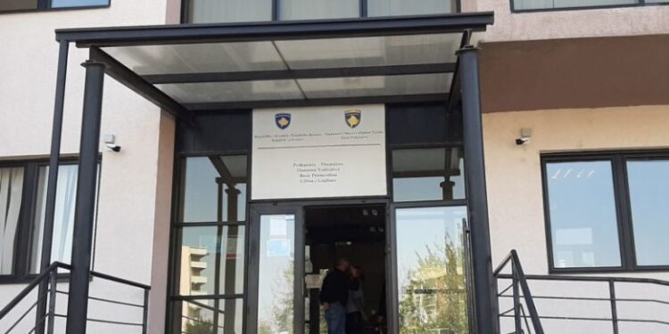 Prokuroria në Gjilan do të kërkojë paraburgim për mjekët që dyshohet se kërkuan ryshfet