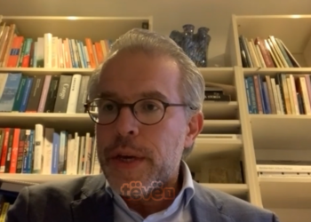 Eurodeputeti holandez: Vuçiq i do vetëm paratë e BE-së