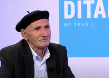 Axha i Ilaz Kodrës me lot në sy tregon momentin kur kuptoi për rënien e tij