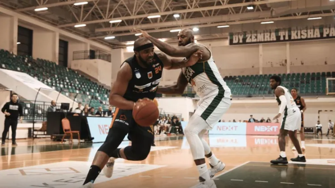 Samuels thotë se Bashkimi nuk ia ka paguar paratë e kontratës