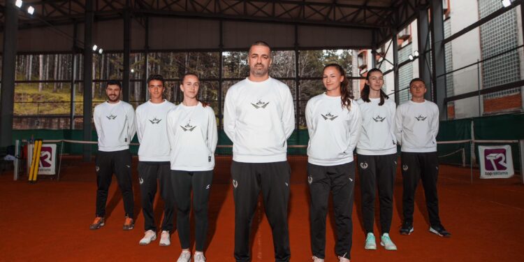 Kampionët prezantojnë uniformat e reja