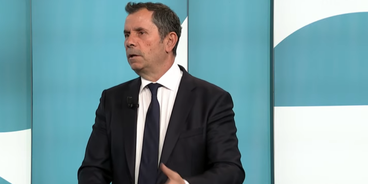 Gashi: Ka diçka që Prokurorinë po e mban peng që nuk po e mbyll rastin e Deharit