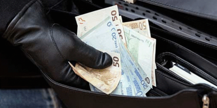 Thyhet filiali i një poste private në Ferizaj, vidhen para të gatshme