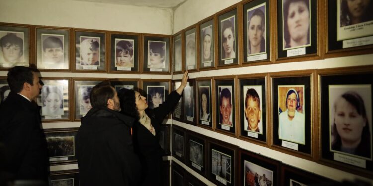 Osmani: Në Poklek më 17 prill 1999 ndodhi Holokausti i Kosovës