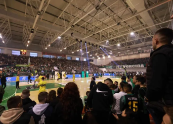 Pas pjesës së parë në Mitrovicë, Peja në epërsi ndaj Trepçës