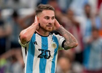 Ten Hag i kërkon drejtuesve blerjen e Mac Allister