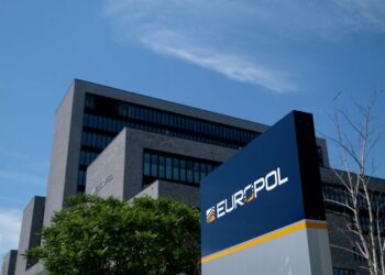 EUROPOL arreston 288 persona në 9 vende, sekuestron miliona euro e drogë
